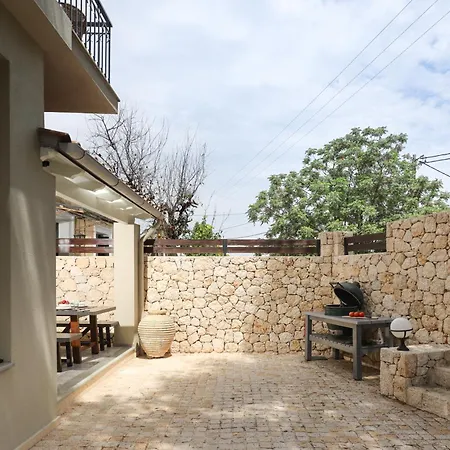 Petra House - Renovated Stone With Courtyard Casa vacanze