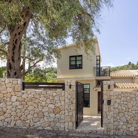 Hébergement de vacances Petra House - Renovated Stone With Courtyard